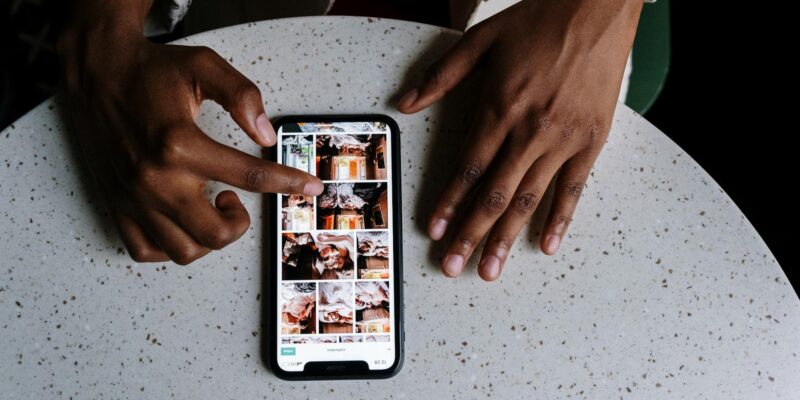 Coomer and Online Consumption Habits in 2026