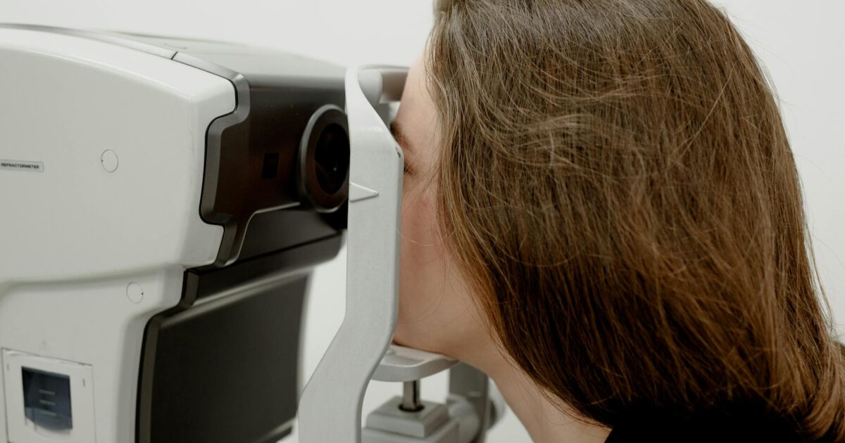Perfect Sight: The Power of a 2026 Refraction Eye Exam
