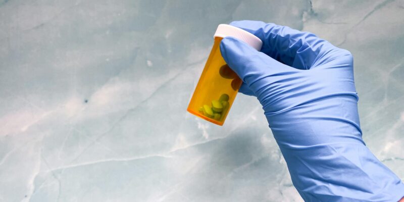 How Long Does Klonopin Stay In Your System? A 2026 Guide