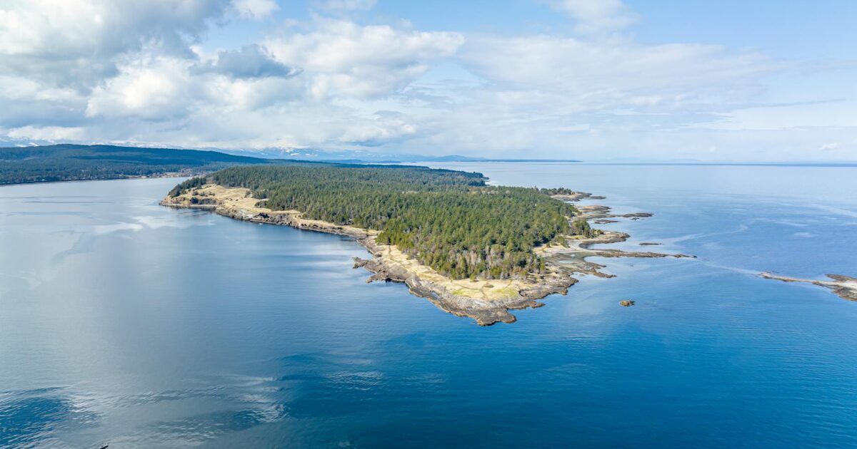 Lummi Island: Your Pacific Northwest Island Escape 2026