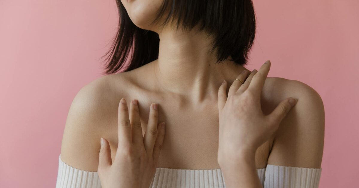 Coat Hanger Pain: Causes, Diagnosis & Relief in 2026