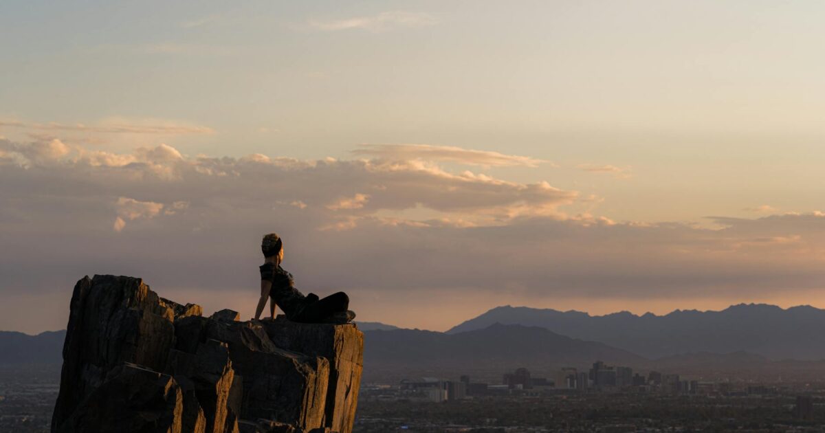 Phoenix Area Code 602: Your Essential Guide (2026)