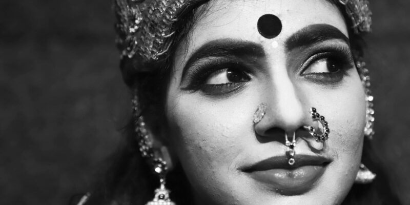 What is a Bindi Bag? Your 2026 Guide to This Cultural Accessory
