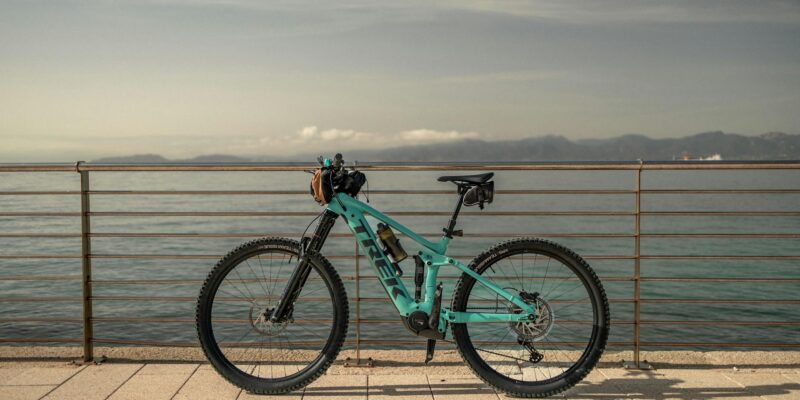 Trek Roscoe 8 Review 2026: The Ultimate Trail Hardtail?
