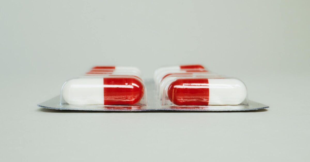 Tylenol and Amoxicillin: Your 2026 Safety Guide