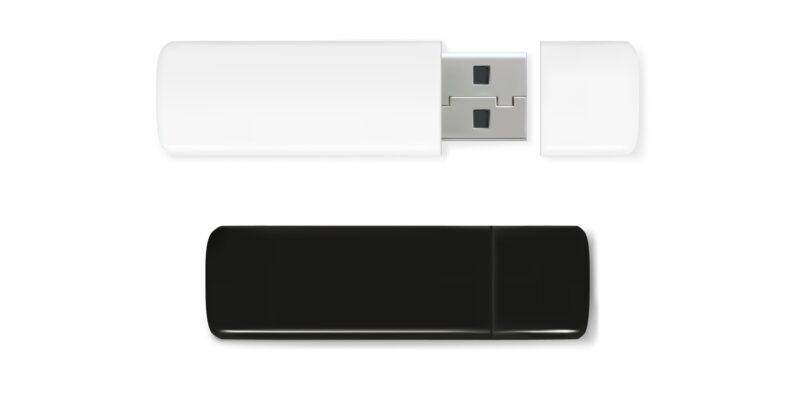 The Ultimate Guide to USB Flash Drives in 2026
