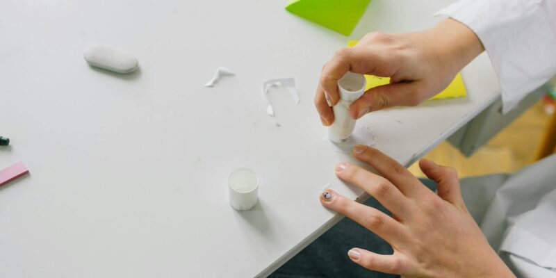 Glue for Cloth to Cloth: Your Guide