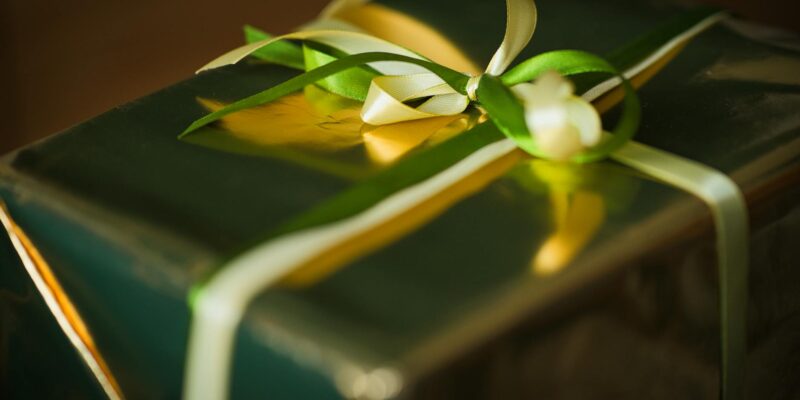 Green Ribbon Meaning Explained Simply