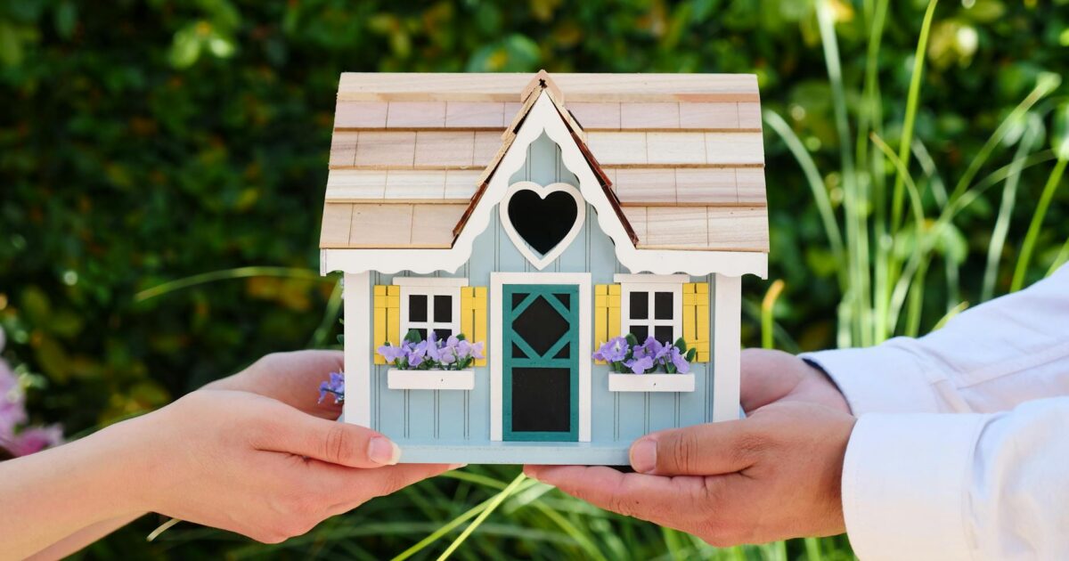 Inheriting a House with Debt: What Now in 2026?