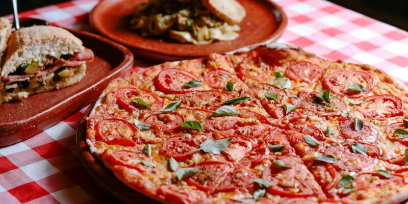 How Many Calories in a Pizzeria Slice?