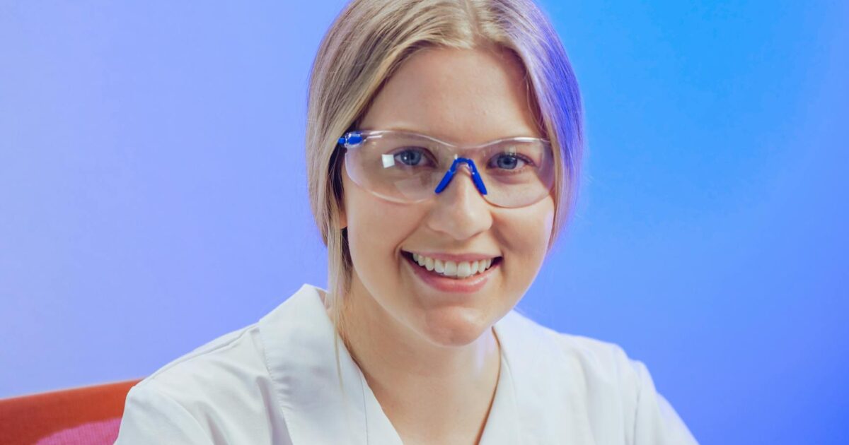 Rachel Brookes: The Unofficial Guide